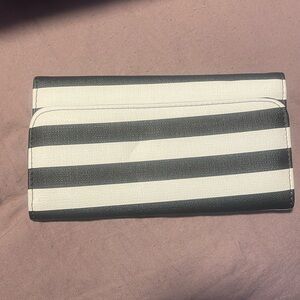 Kut from the Kloth wallet